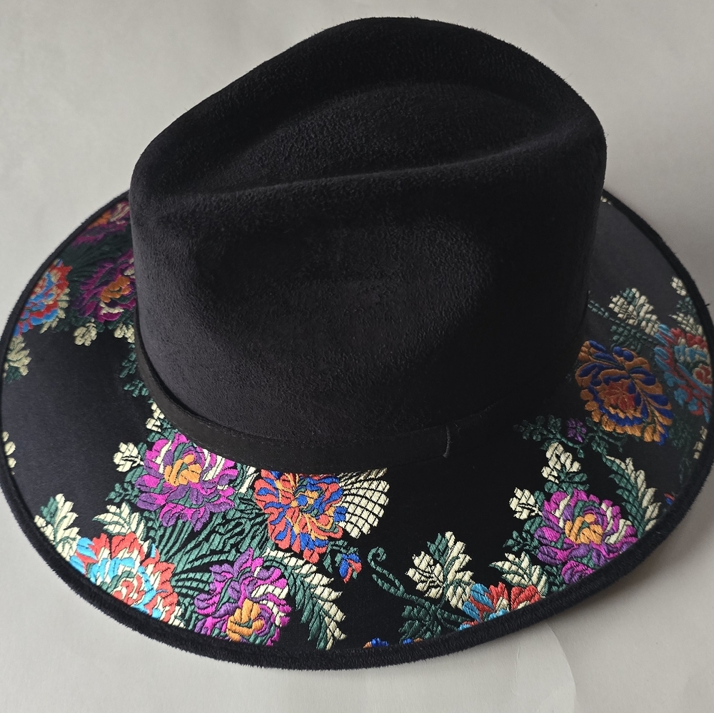 Floral Embroidered Black Hat